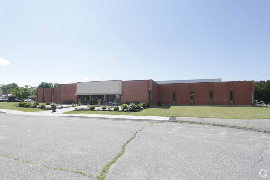 Primary Photo Of 60 Pleasant St, Ashland Flex For Lease