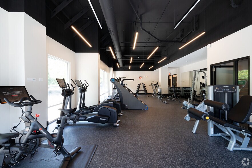 More Photos Of 2113 Ellsworth Blvd, Malta Apartments For Lease