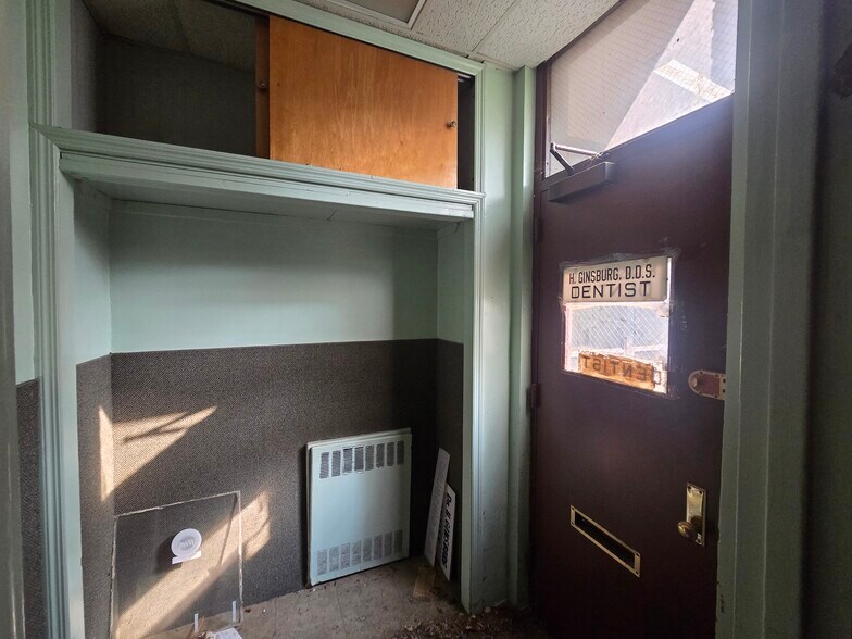 More Photos Of 3835-3845 Sedgwick Ave, Bronx Apartments For Lease