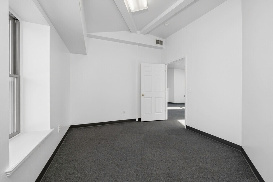 More Photos Of 1 Railroad Ave, Goshen Storefront Retail Office For Lease