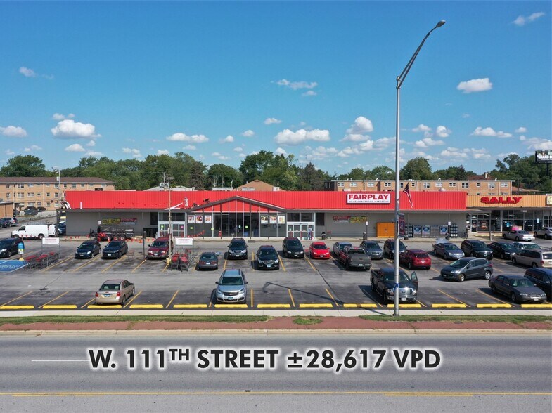 More Photos Of 6600-6620 W 111th St, Worth Unknown For Lease