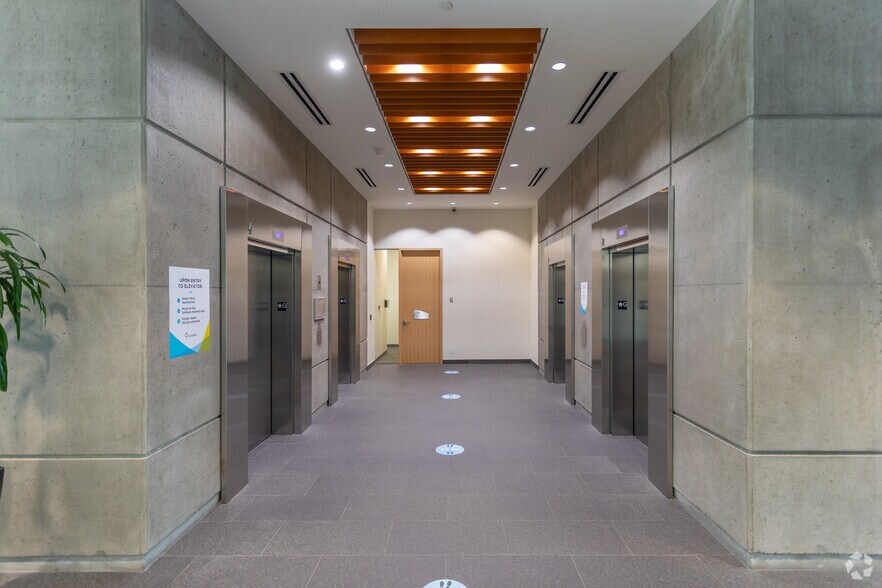 More Photos Of 2920 Virtual Way, Vancouver Office For Lease