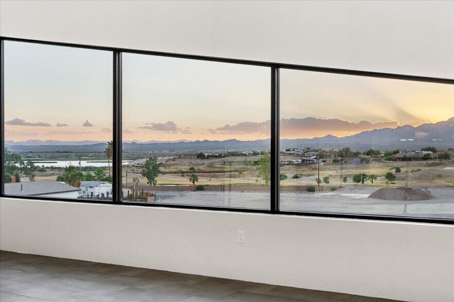 More Photos Of 3388 London Bridge rd, Lake Havasu City Industrial For Sale