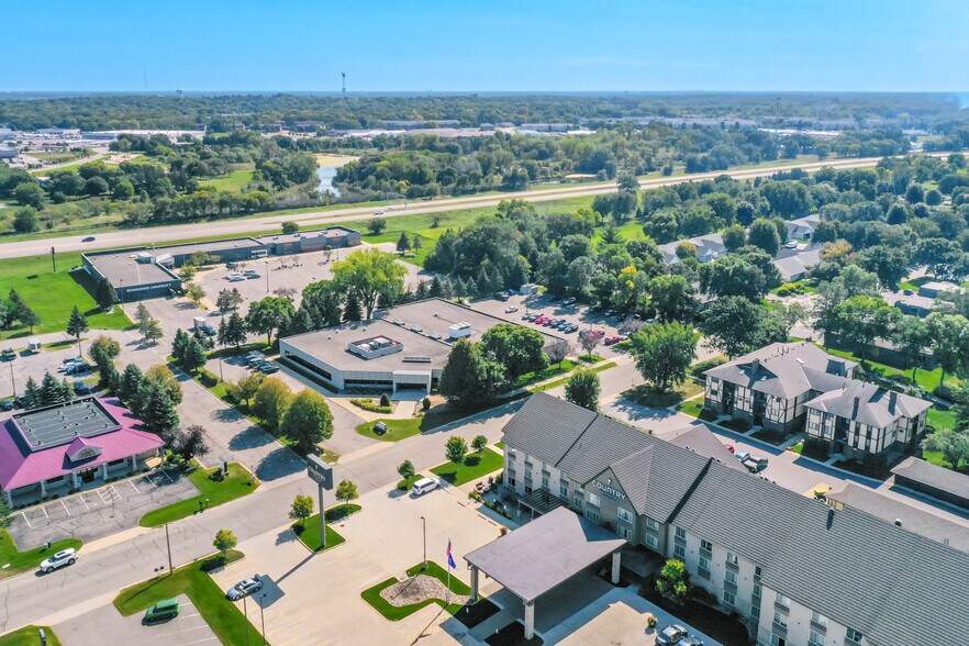 More Photos Of 220 Park Ave S, Saint Cloud Office For Lease