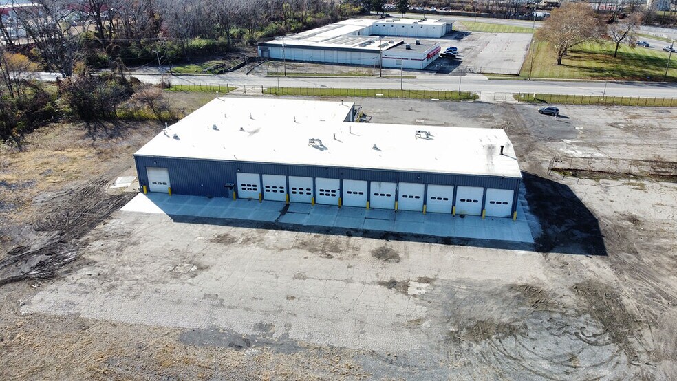 More Photos Of 4310 Lagrange St, Toledo Service For Sale