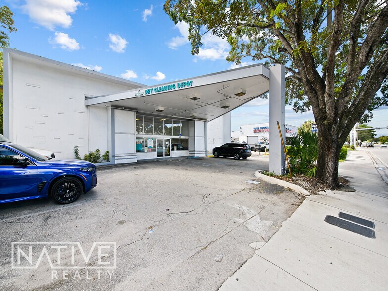 Primary Photo Of 3470 W Broward Blvd, Fort Lauderdale Freestanding For Sale