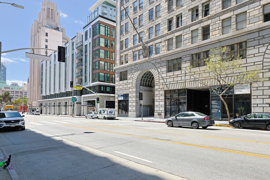 More Photos Of 417 S Hill St, Los Angeles Office For Sale