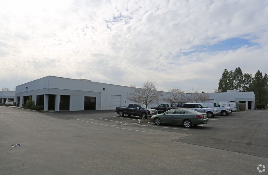 More Photos Of 1241 Quarry Ln, Pleasanton Unknown For Lease