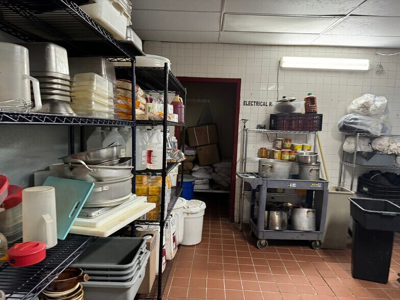 More Photos Of 315 N Bell Blvd, Cedar Park Restaurant For Lease