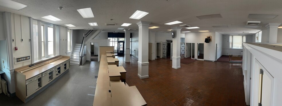 More Photos Of 219 Grand Ave, New Haven Bank For Lease