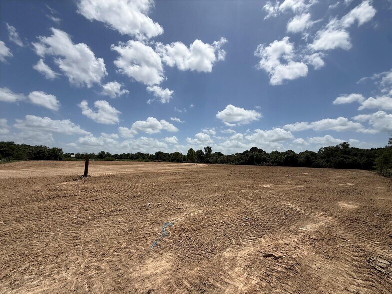 More Photos Of 4250 Fuqua st, Houston Land For Sale