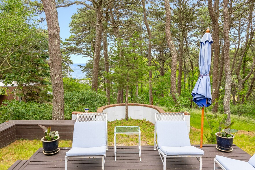 More Photos Of 25 Way 055., Wellfleet Apartments For Sale