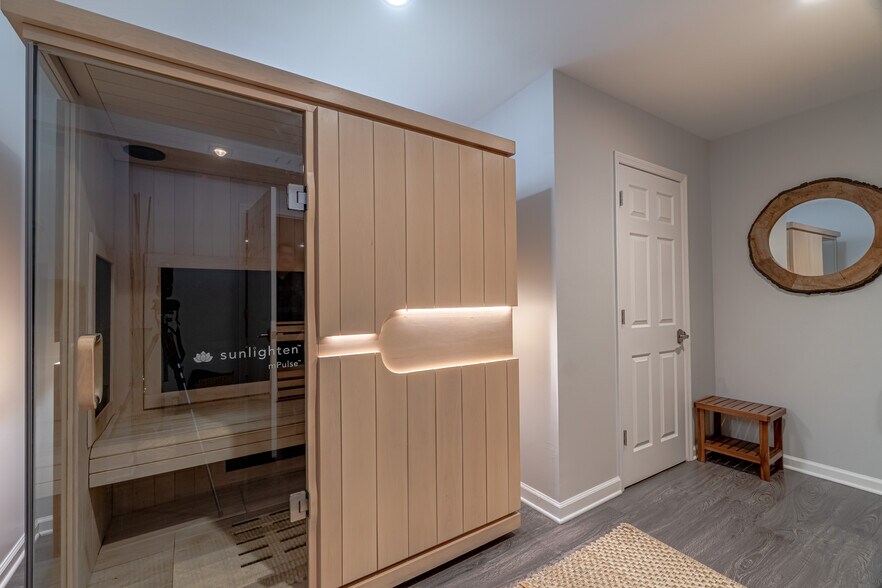 More Photos Of 375 State Route 10, Whippany Storefront Retail Office For Sale