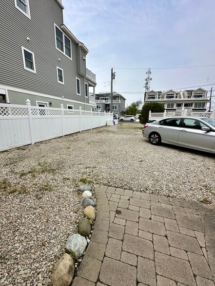 More Photos Of 2609 Long Beach Blvd, Long Beach Township Storefront Retail Residential For Sale