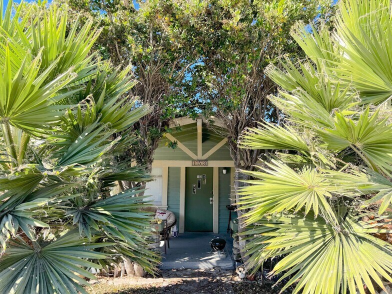 More Photos Of 153 S Laurel St, Ventura Apartments For Sale