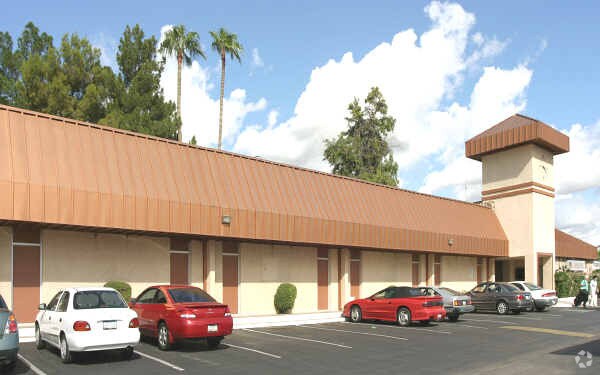 More Photos Of 7017 E McDowell Rd, Scottsdale Hotel For Sale