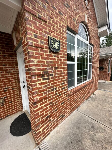 More Photos Of 5915-5925 Iron Gate Trce, Cumming Loft Creative Space For Sale