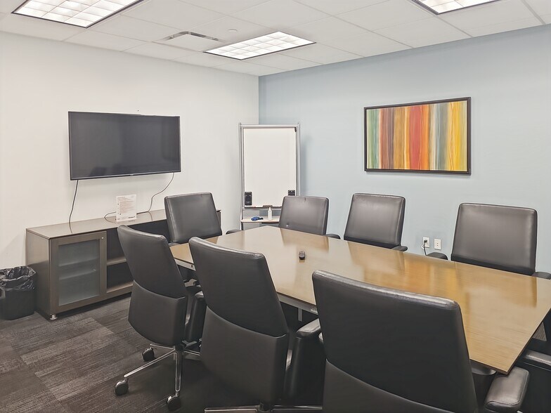 More Photos Of 1 Pierrepont Plz, Brooklyn Coworking Space