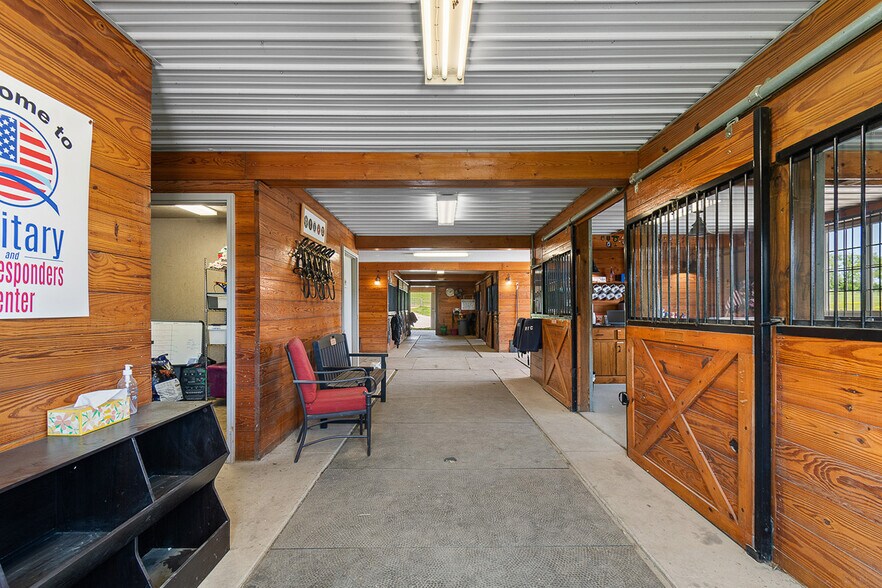 More Photos Of 5495 Meese Rd NE, Louisville Sports And Entertainment For Sale