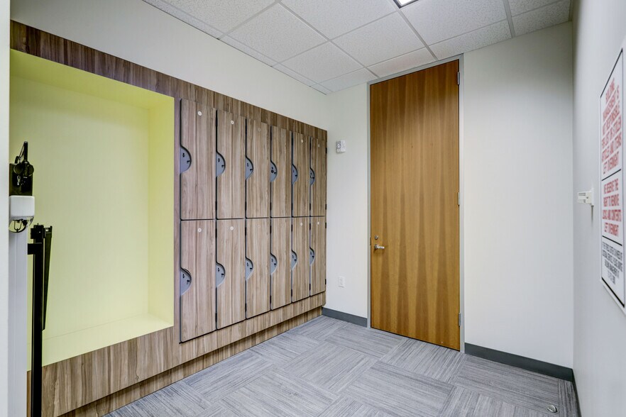 More Photos Of 1301 Fannin St, Houston Office For Lease