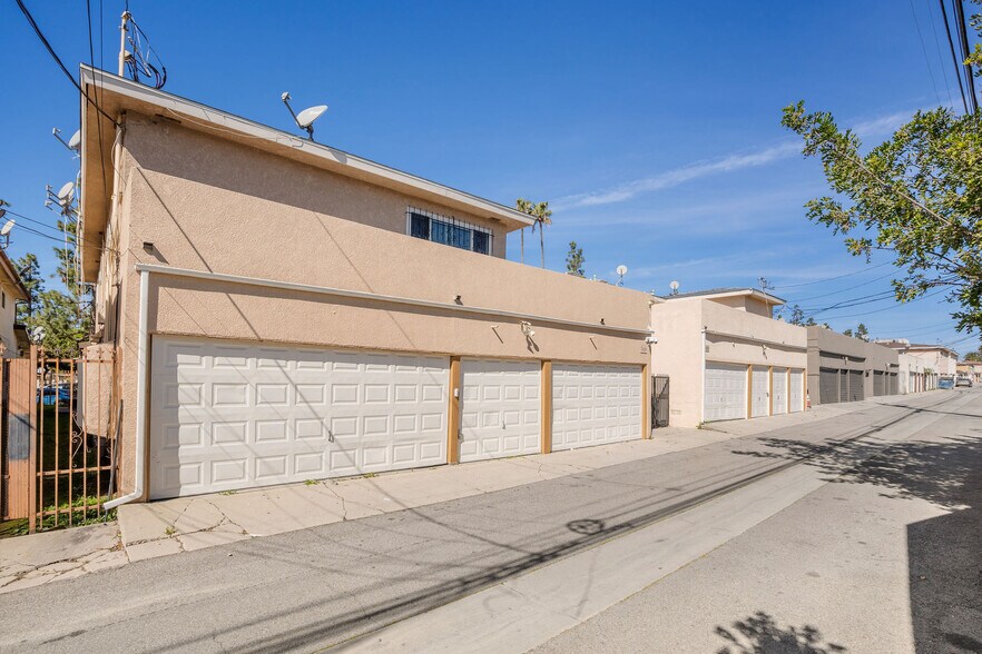 More Photos Of 10634 Crenshaw Blvd, Inglewood Multifamily For Sale