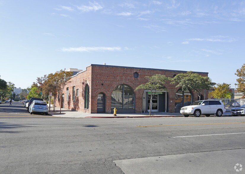 More Photos Of 880 E Broadway, Glendale Loft Creative Space For Sale