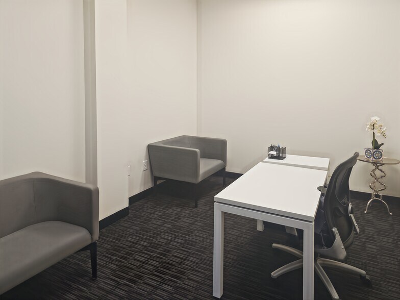 More Photos Of 1350 Scenic Hwy N, Snellville Coworking Space