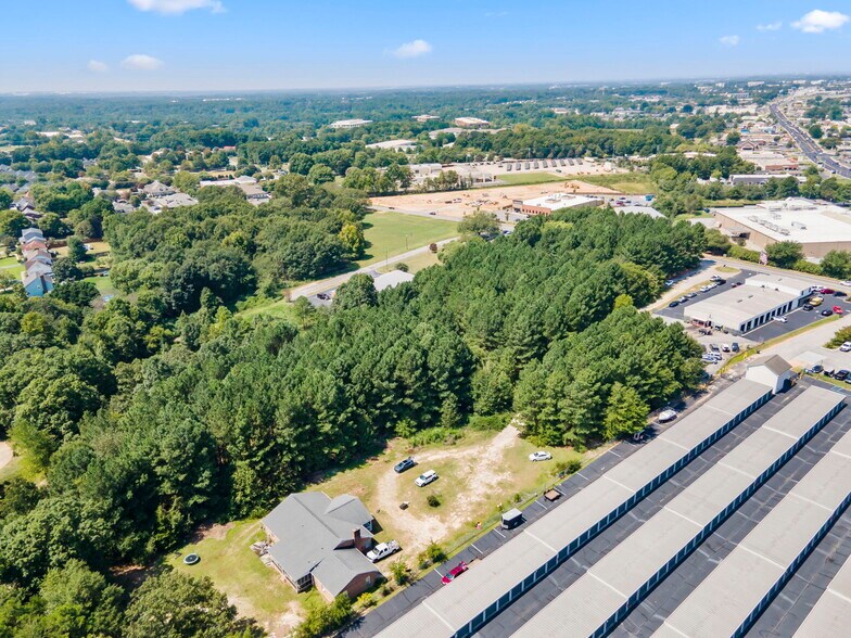 More Photos Of 1244 E Butler Rd, Greenville Land For Sale