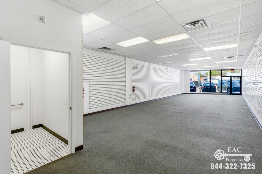 More Photos Of 73-75 Main St, Norwalk Storefront For Lease