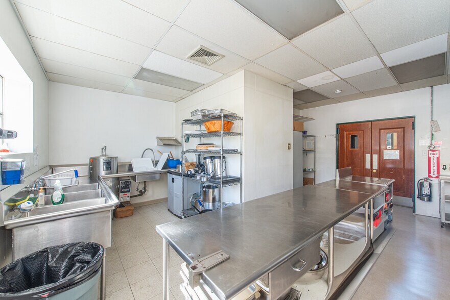 More Photos Of 215 Hill St, Boonton Schools For Lease