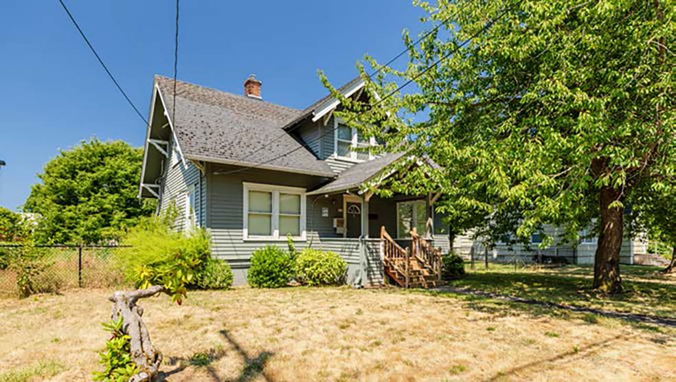 More Photos Of 8435 NE Glisan St, Portland Specialty For Sale
