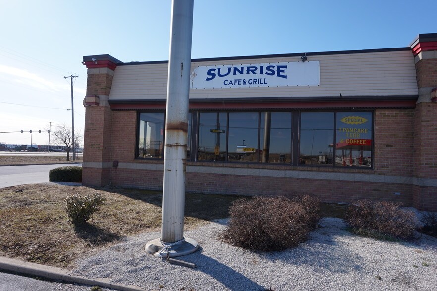 More Photos Of 3565 Libbey Rd, Perrysburg Fast Food For Lease