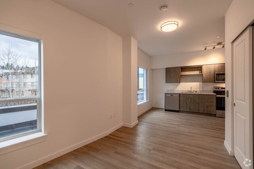 More Photos Of 12548 Lake City Way NE, Seattle Apartments For Lease