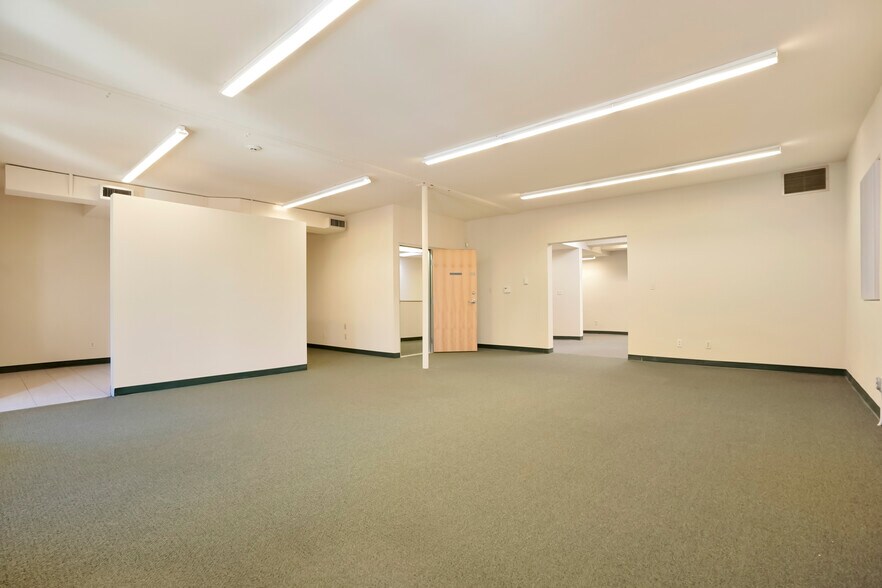 More Photos Of 1115 Broadway, Denver Office For Sale