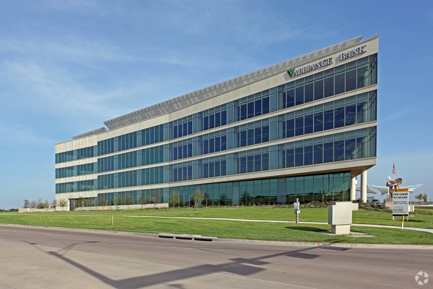 More Photos Of 5900 S Lake Forest Dr, McKinney Office For Lease