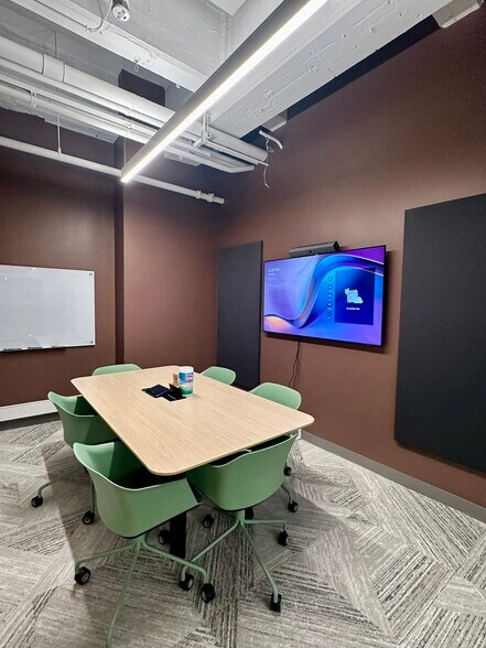 More Photos Of 111 Town Square Pl, Jersey City Office Residential For Lease