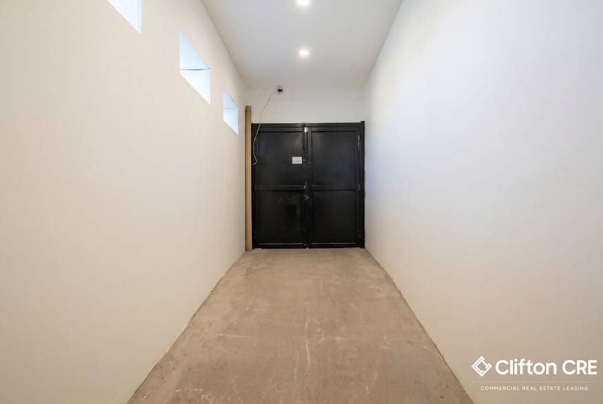 More Photos Of 43 Prospect St, Passaic Warehouse For Lease