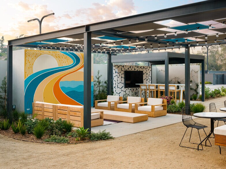 More Photos Of 12636 High Bluff Dr, San Diego Office For Lease