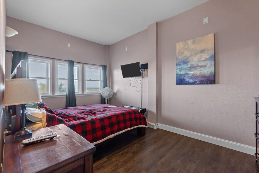 More Photos Of 49252 NC 12, Buxton Restaurant For Sale