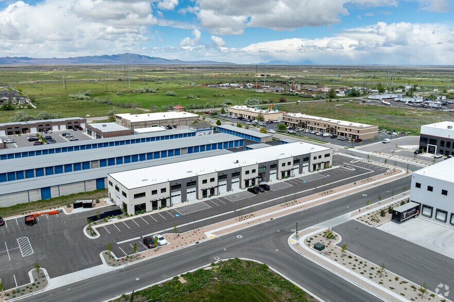 More Photos Of 1234 S 1700 W w, Woods Cross Warehouse For Lease