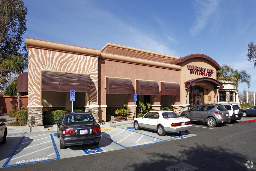 More Photos Of 1500 Arden Way, Sacramento Restaurant For Sale