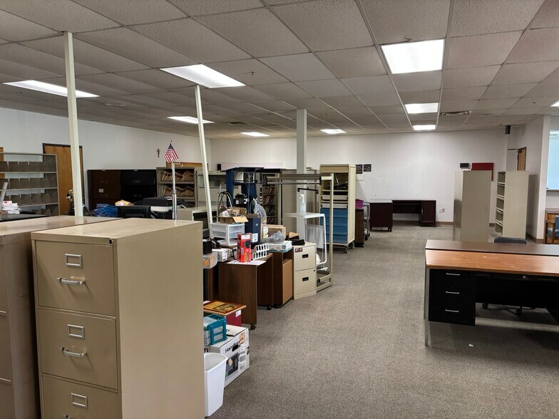 More Photos Of 1500 Lafayette Ave, Moundsville Medical For Lease