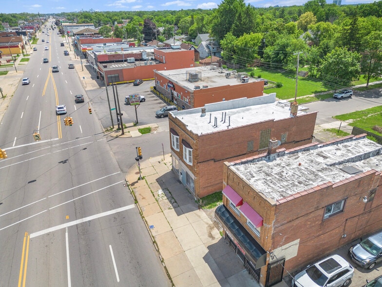 More Photos Of 19403 W Warren Ave, Detroit Storefront Retail Residential For Sale