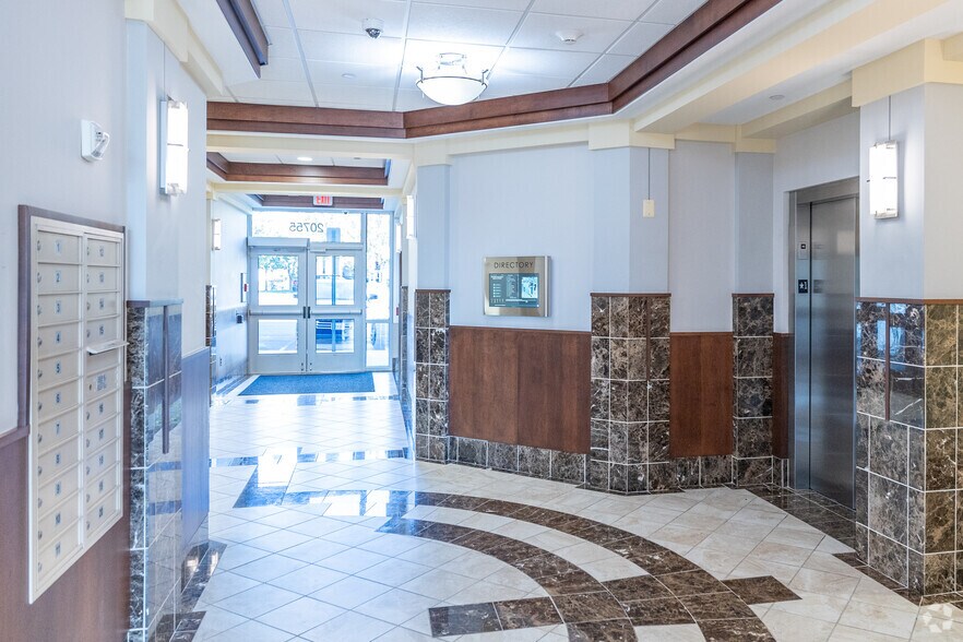 More Photos Of Marblehead III, Ashburn Medical For Lease