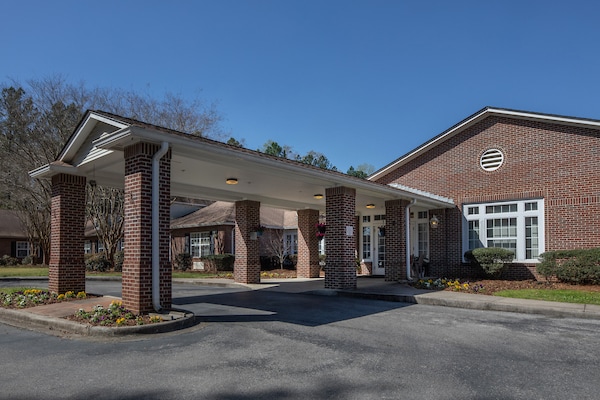 Primary Photo Of 570 Southland Dr, Vestavia Assisted Living For Sale