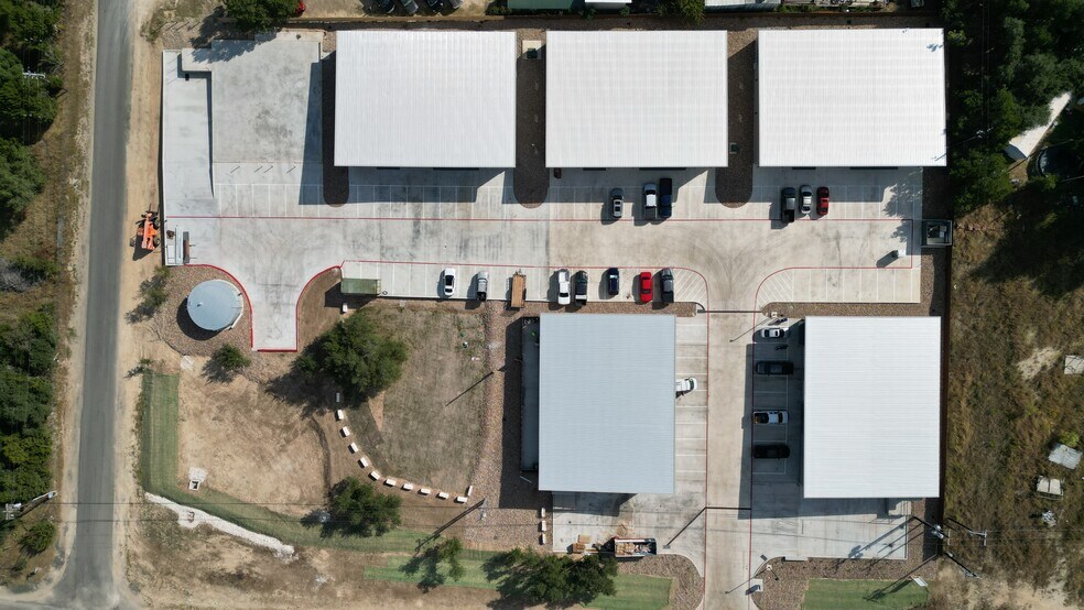 More Photos Of 775 County Road 270, Leander Unknown For Lease