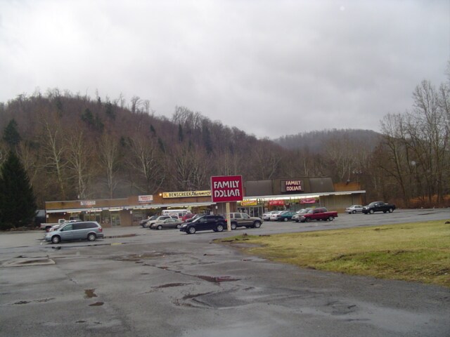Primary Photo Of 133 Tire Hill Rd, Johnstown General Retail For Sale