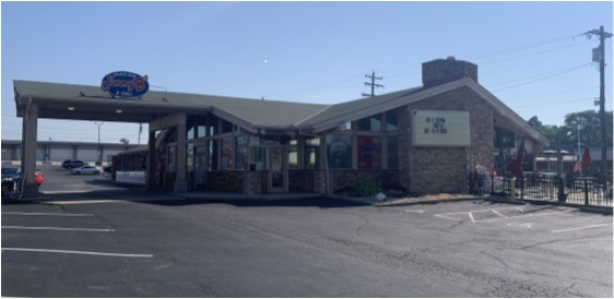 Primary Photo Of 606 Ohio Pike, Cincinnati Restaurant For Lease