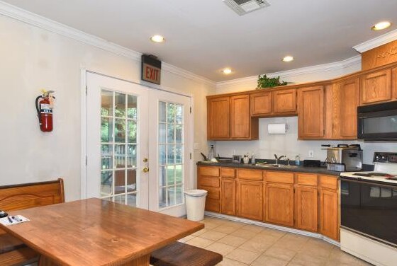 More Photos Of 13008 S 193rd East Ave, Broken Arrow Medical For Sale