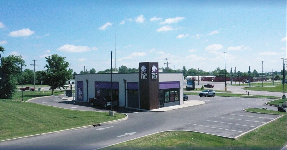 Primary Photo Of 951 E Greenville Pike, Winchester Fast Food For Sale